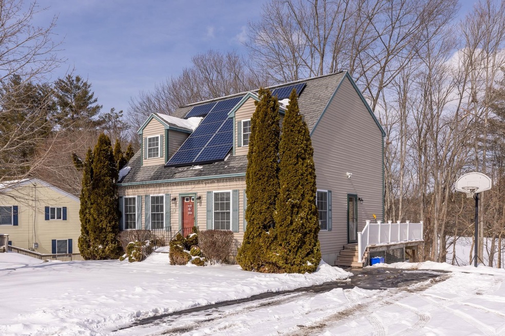 40 1/2 Buffumsville Rd, Somersworth, NH 03878 - photo 1