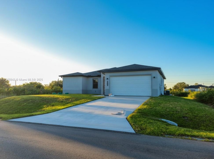 2615 68th St W, Lehigh Acres, FL 33971 - photo 1