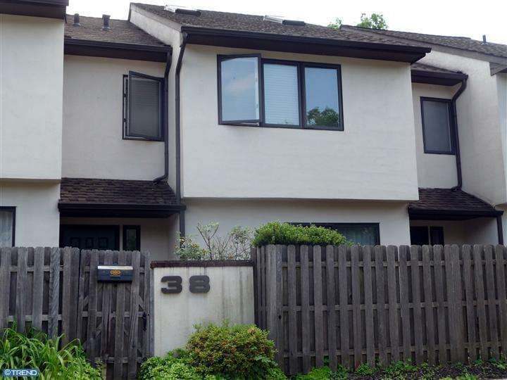 138 Montrose Ave unit 38, Bryn Mawr, PA 19010 - photo 1