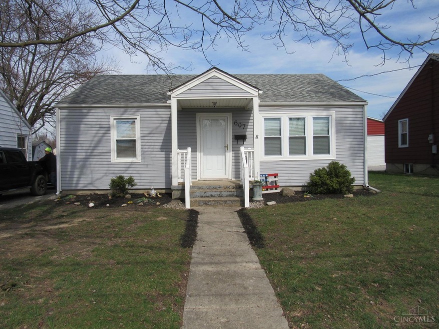 607 S Broadway St, Blanchester, OH 45107 - photo 1