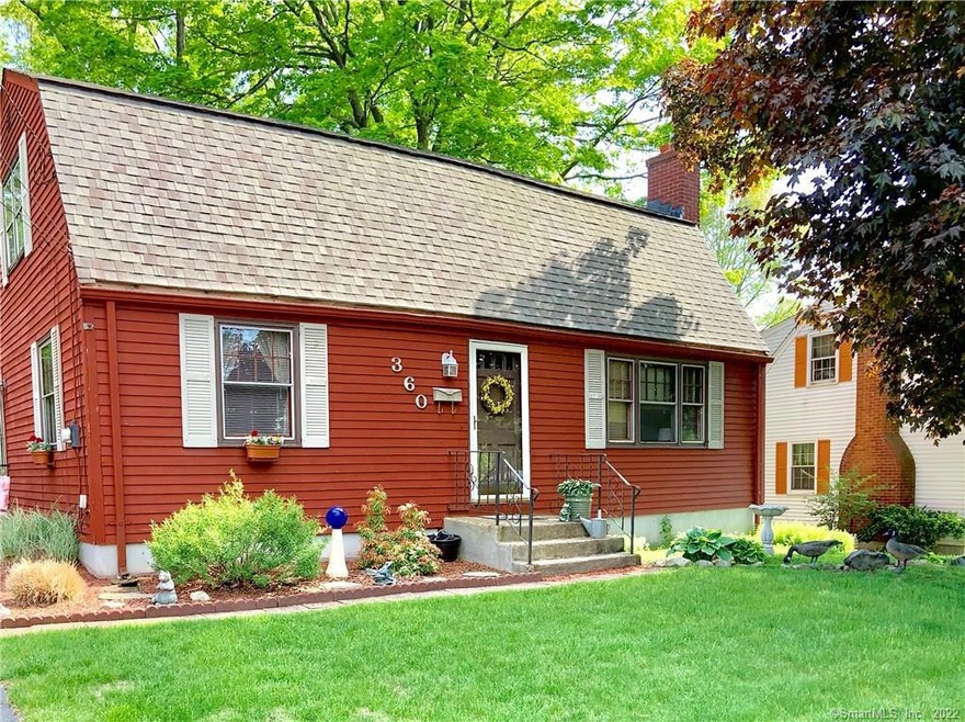 360 Hillhurst Ave, New Britain, CT 06053 - photo 1