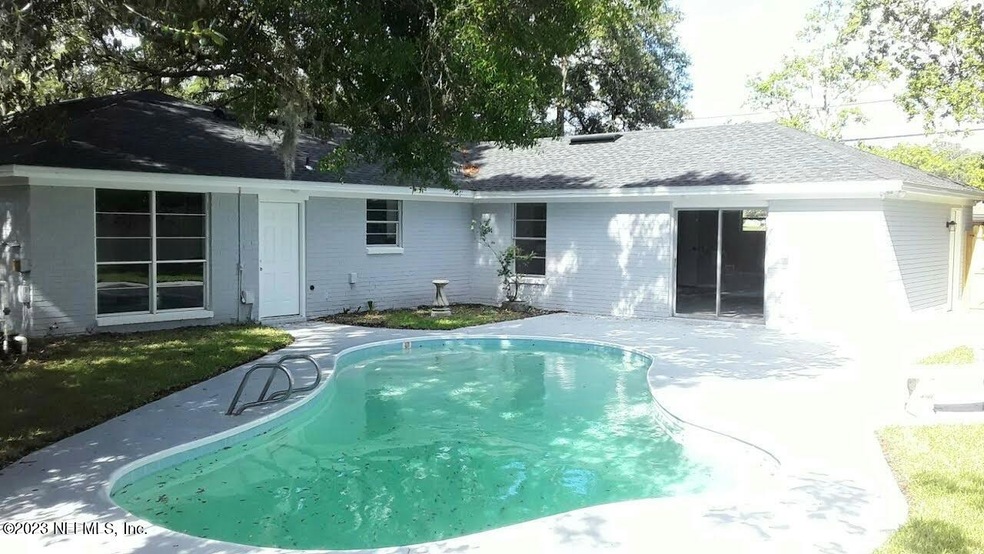 1031 Jamaica Rd E, Jacksonville, FL 32216 - photo 1