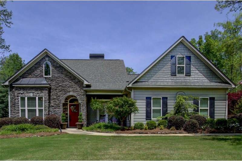 Gorgeous ranch in beautiful mountainous Jasper GA!