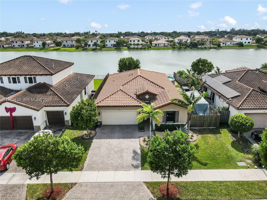 For Sale $600,000 • Co-Listing Agent