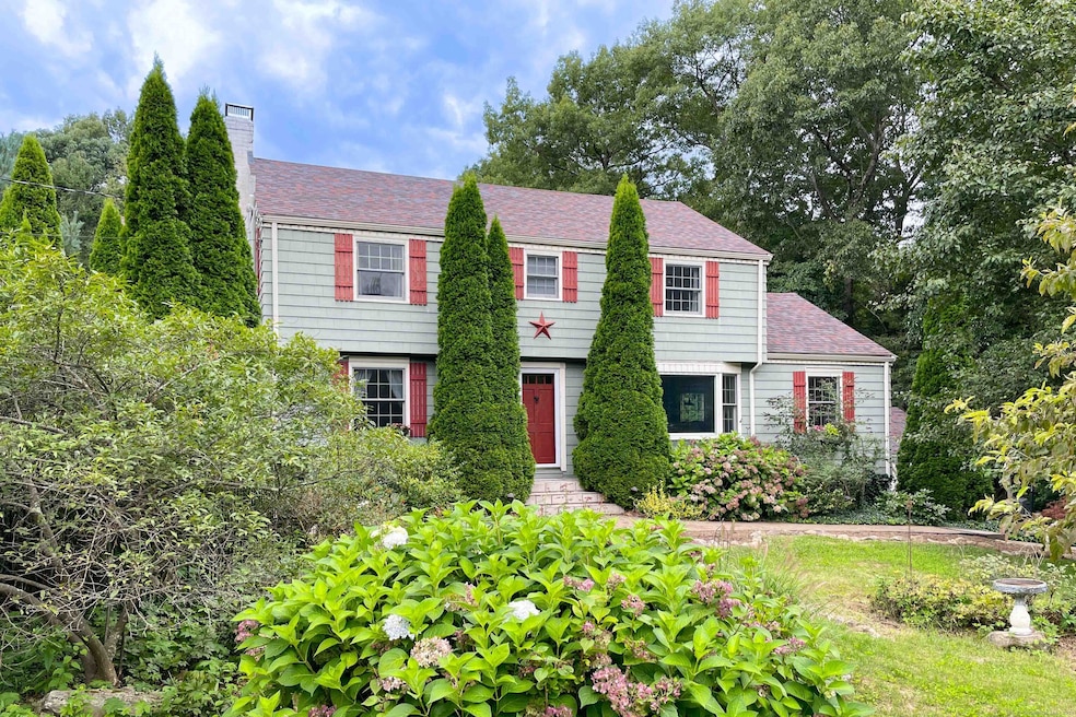 448 Three Mile Rd, Glastonbury, CT 06033 - photo 1