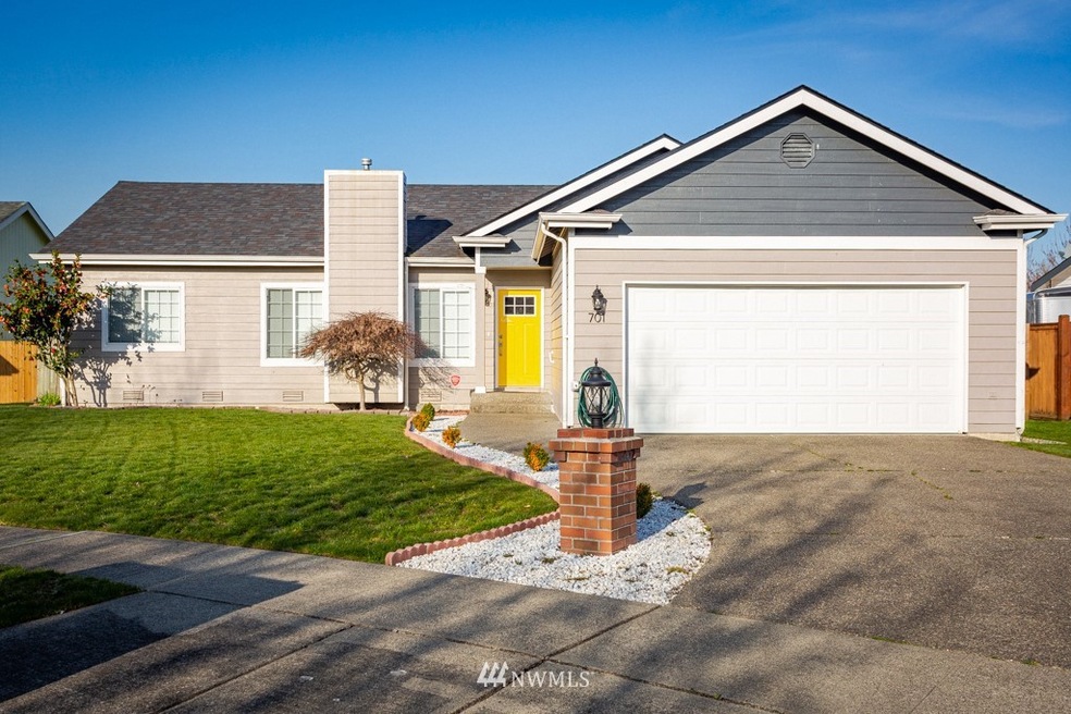 701 Belfair Ave SW, Orting, WA 98360 - photo 1