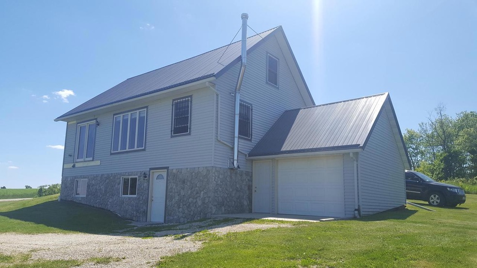 40135 Chestnut Rd, Lanesboro, MN 55949 - photo 1