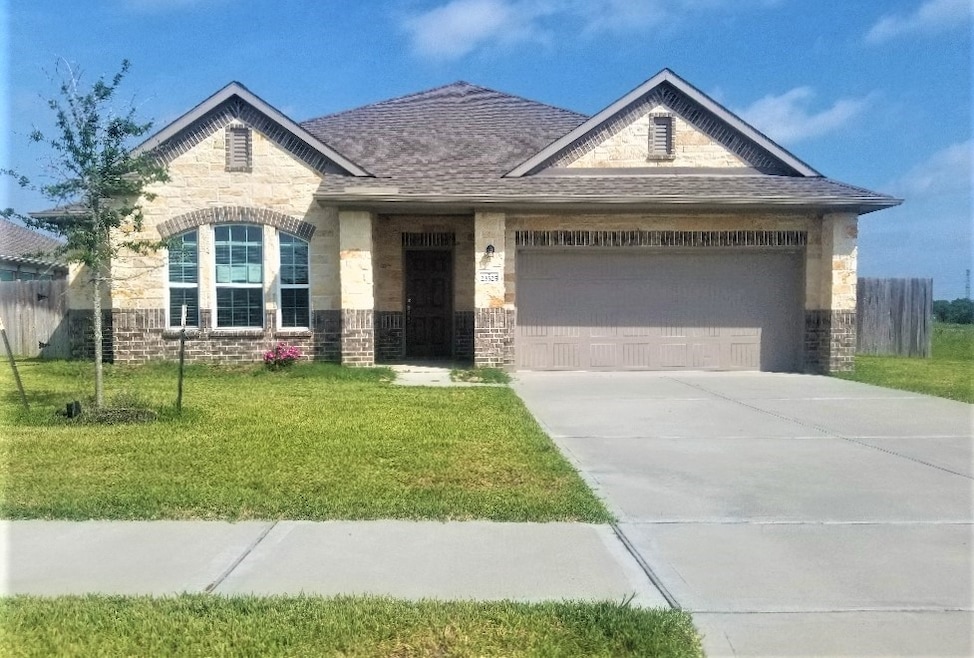 23325 Zinfandel Dr, Alvin, TX 77511 - photo 1