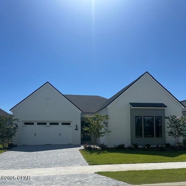 Pending $775,000