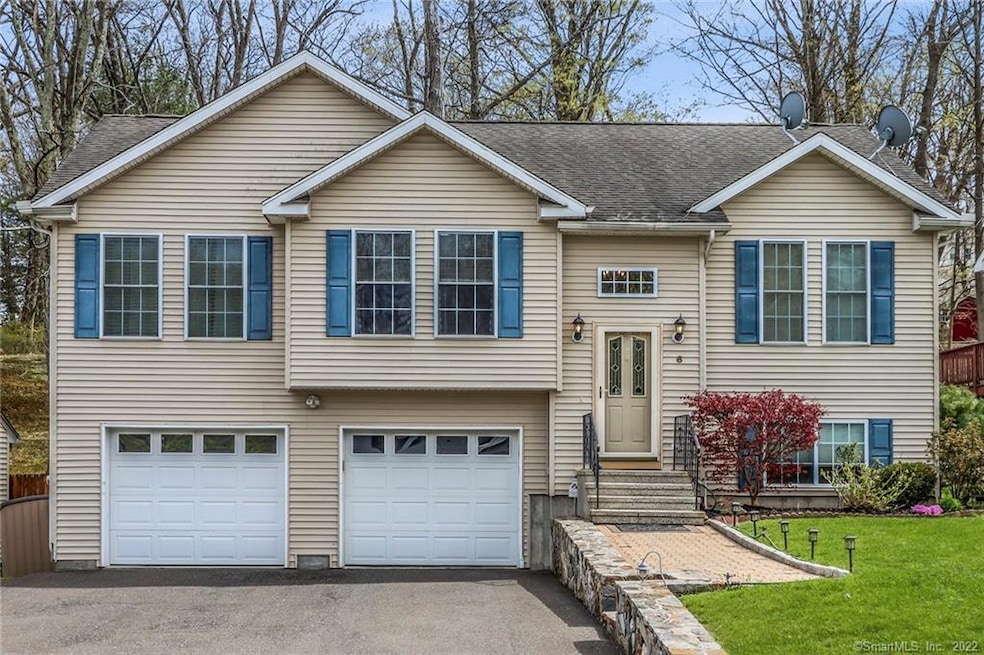 6 Virginia Ave, Danbury, CT 06810 - photo 1