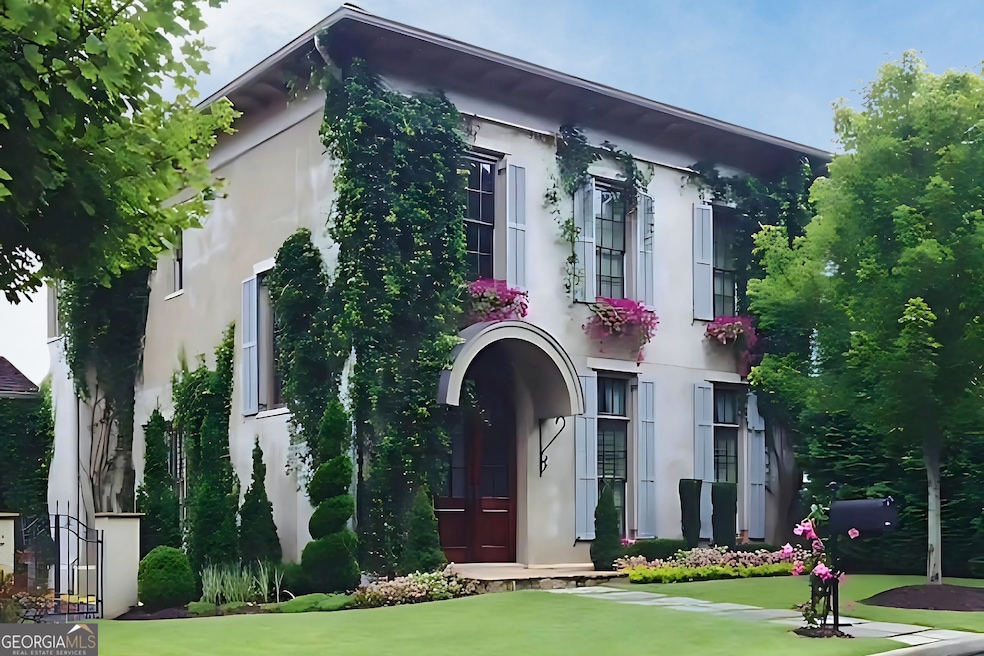 For Sale $2,740,600 • Co-Listing Agent