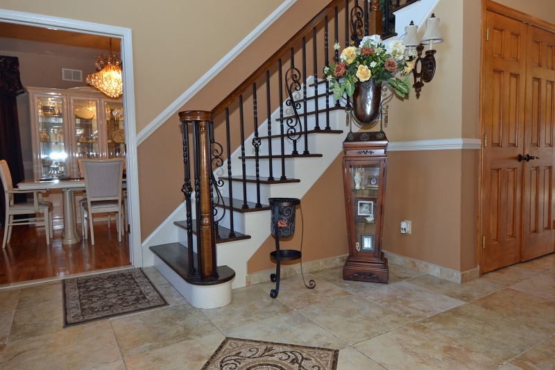 765 Hillsdale Ave, Hillsdale, NJ 07642 - photo 1