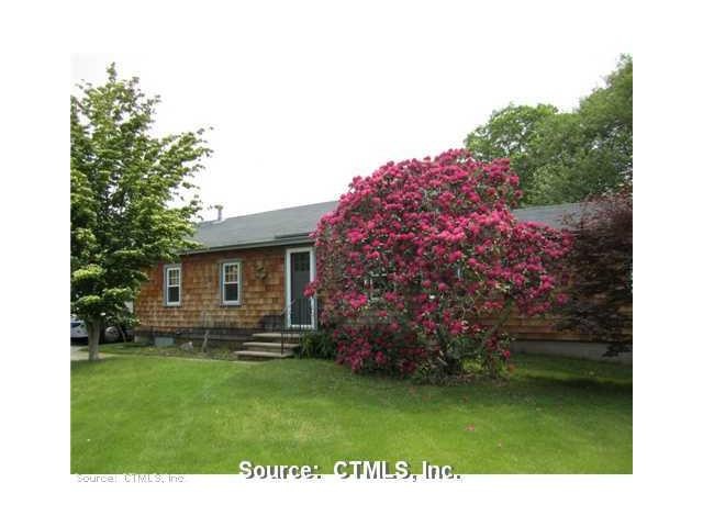 25 Wolcott Ave, Stonington, CT 06378 - photo 1