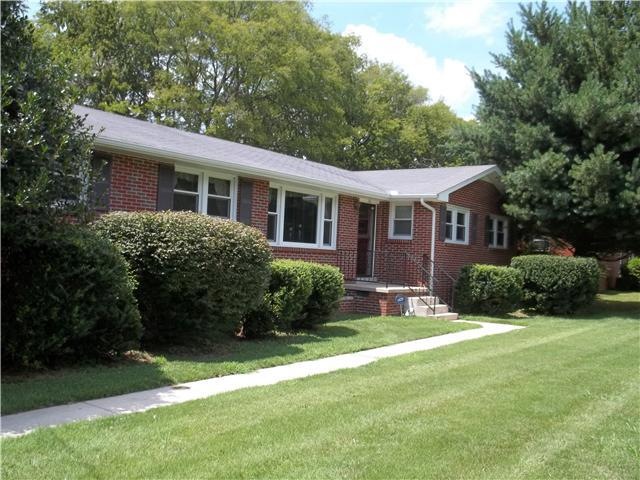 112 Burrum Dr, Shelbyville, TN 37160 - photo 1