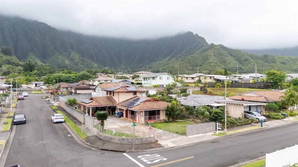 47-461 Aiai Place, Kaneohe, HI 96744 - photo 1