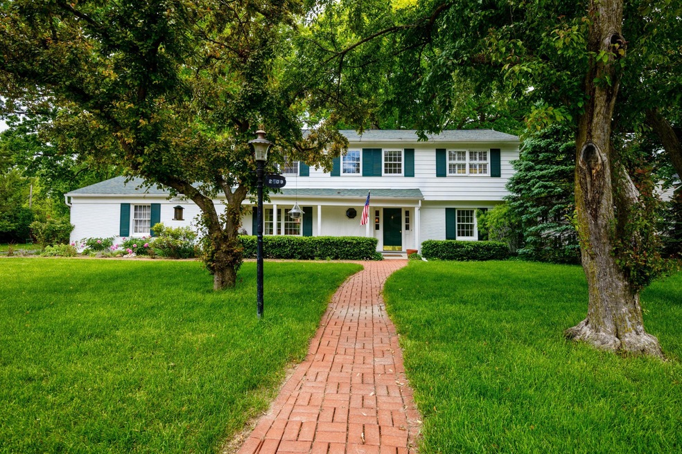 2709 McVey Blvd W-2