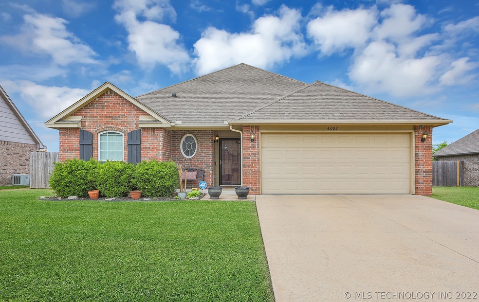 4002 S 201st Ave E, Broken Arrow, OK 74014 - photo 1