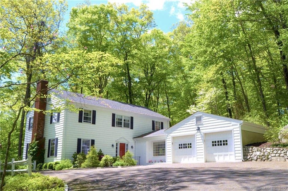 30 Chestnut Hill Ln, Stamford, CT 06903 - photo 1