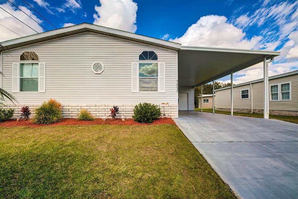 36737 Kiowa Ave, Zephyrhills, FL 33542 - photo 1