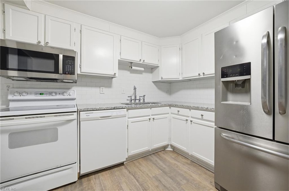 63 Charles Parish Dr, Poquoson, VA 23662 - photo 1