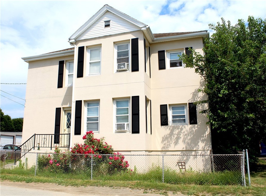 26 Audet St, Tiverton, RI 02878 - photo 1