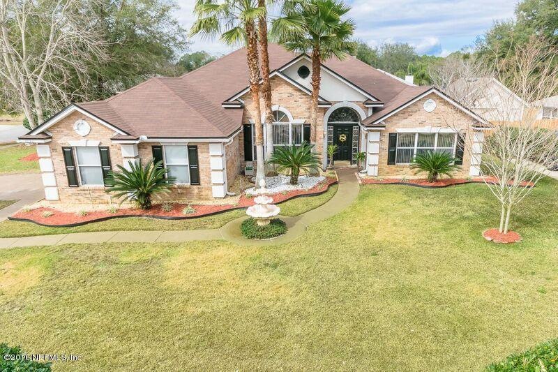 8092 Donegal Ln, Jacksonville, FL 32244 - photo 1