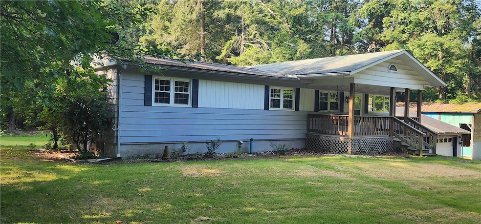 498 Sylvis Rd, Cherry Tree, PA 15724 - photo 1