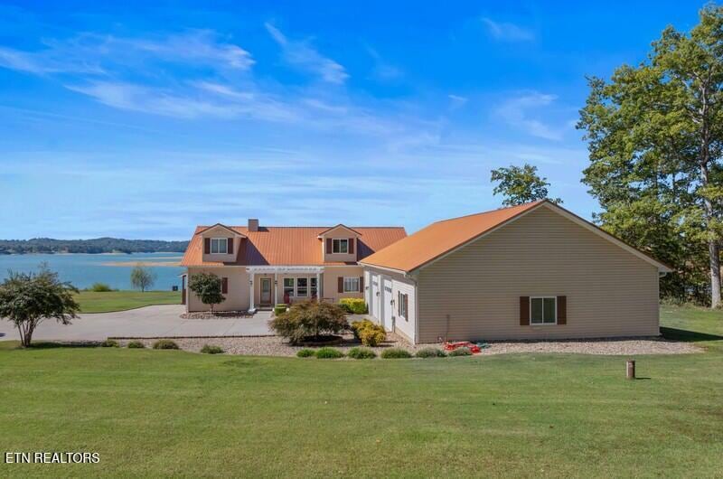 2225 Ted Moore Rd, Dandridge, TN 37725 - photo 1