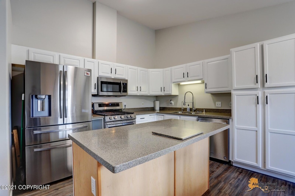 2867 S Avalon Cir unit 1, Wasilla, AK 99654 - photo 1