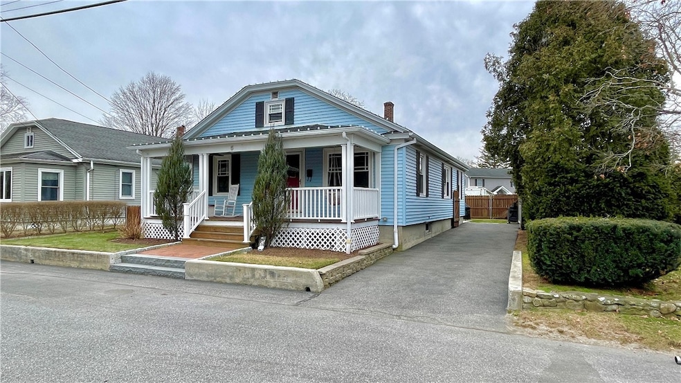 5 High St, Smithfield, RI 02917 - photo 1