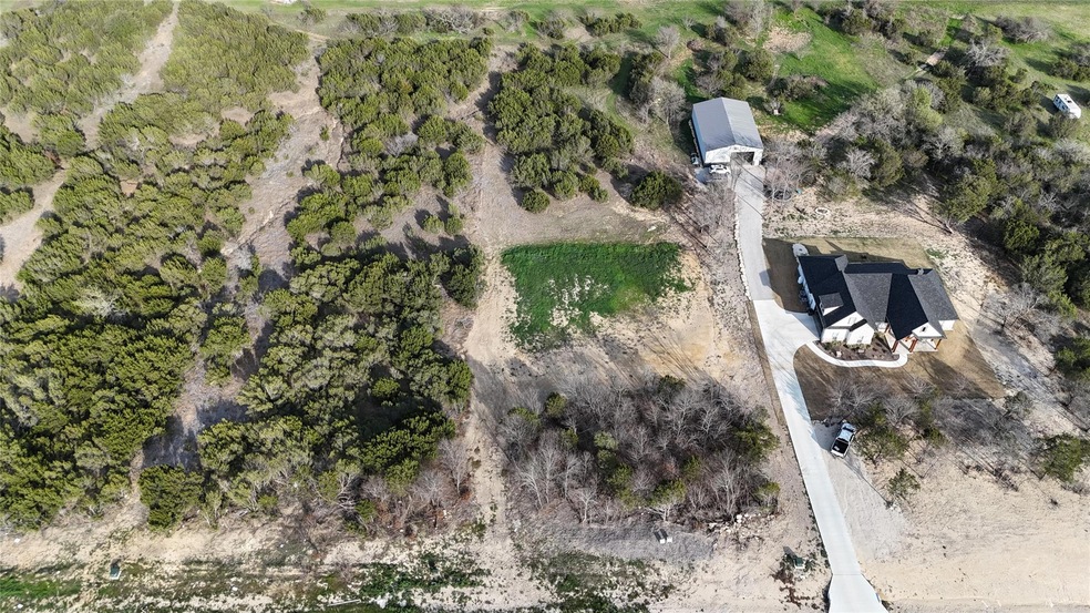 3020 Deer Ct, Weatherford, TX 76085 - photo 1