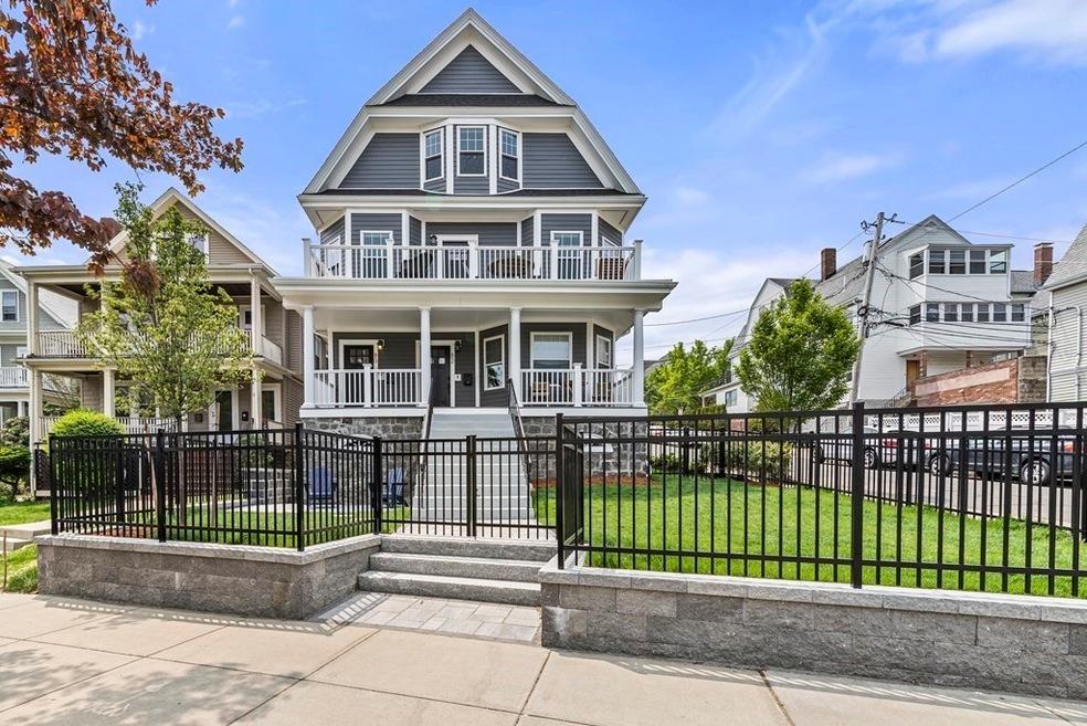 82 Powder House Blvd unit 82, Somerville, MA 02144 - photo 1