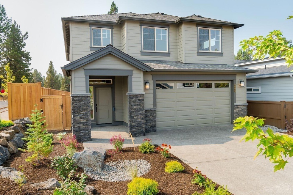 20853 SE Humber Ln, Bend, OR 97702 - photo 1