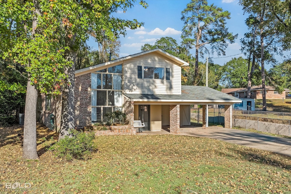 For Sale $260,000 • Co-Listing Agent