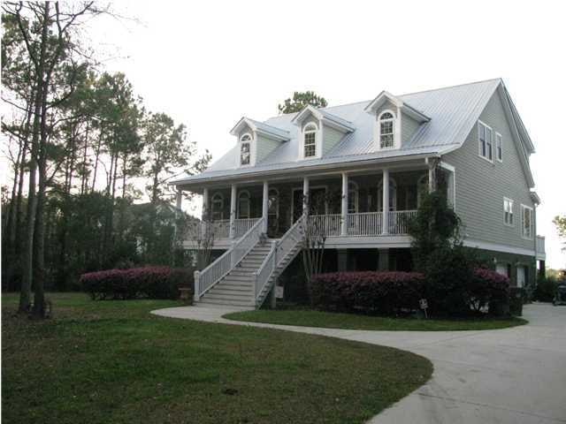 546 Faulkner Dr, Mount Pleasant, SC 29466 - photo 1