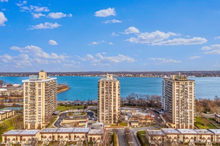 For Sale $735,000
