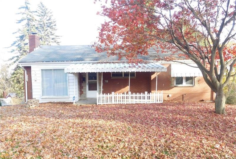 Welcome to 709 Hawthorne Drive.