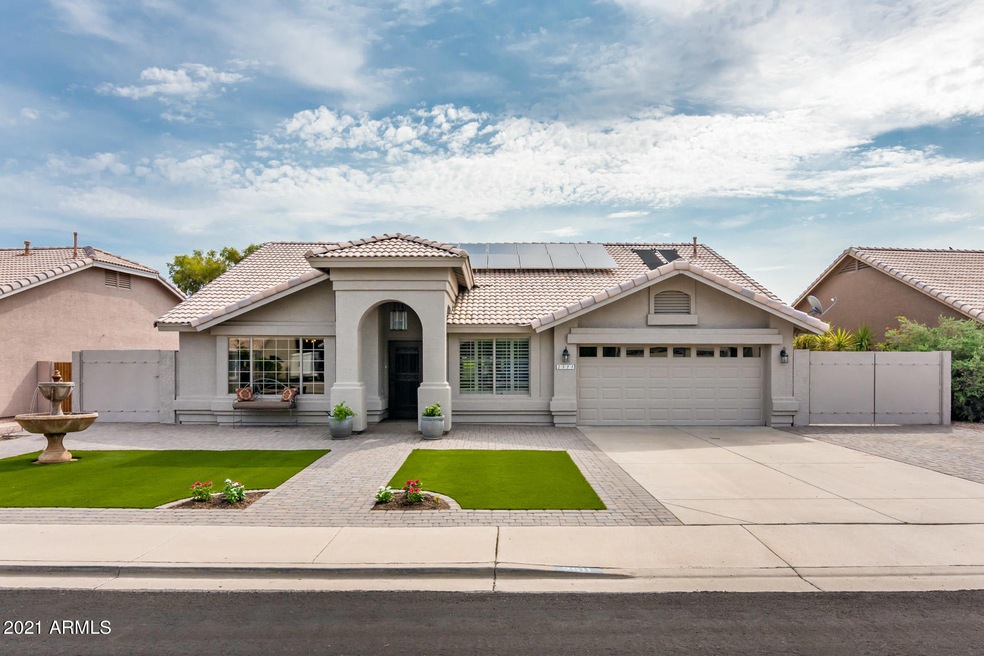 2511 N Saffron - MLS-1