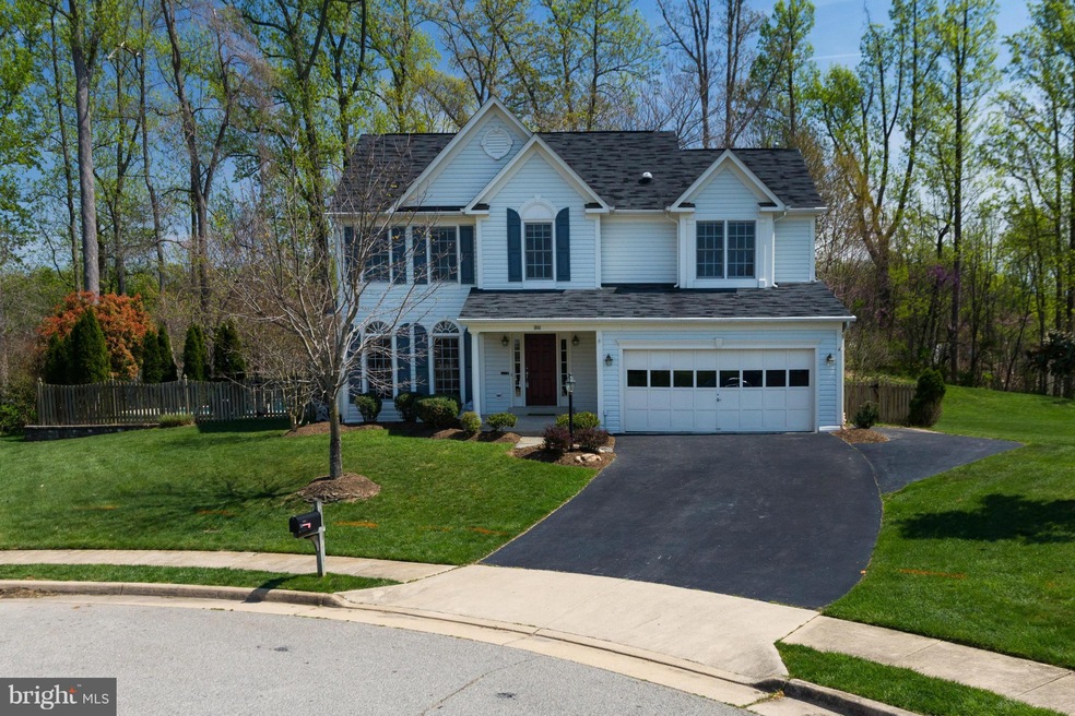 1841 Strickland Ct, Woodbridge, VA 22191 - photo 1