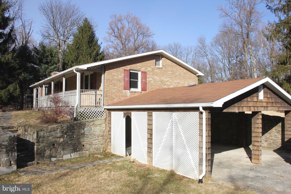 904 Hoffmaster Rd, Knoxville, MD 21758 - photo 1