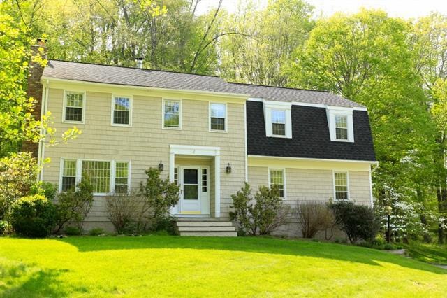 2 Greenridge Dr, Chappaqua, NY 10514 - photo 1