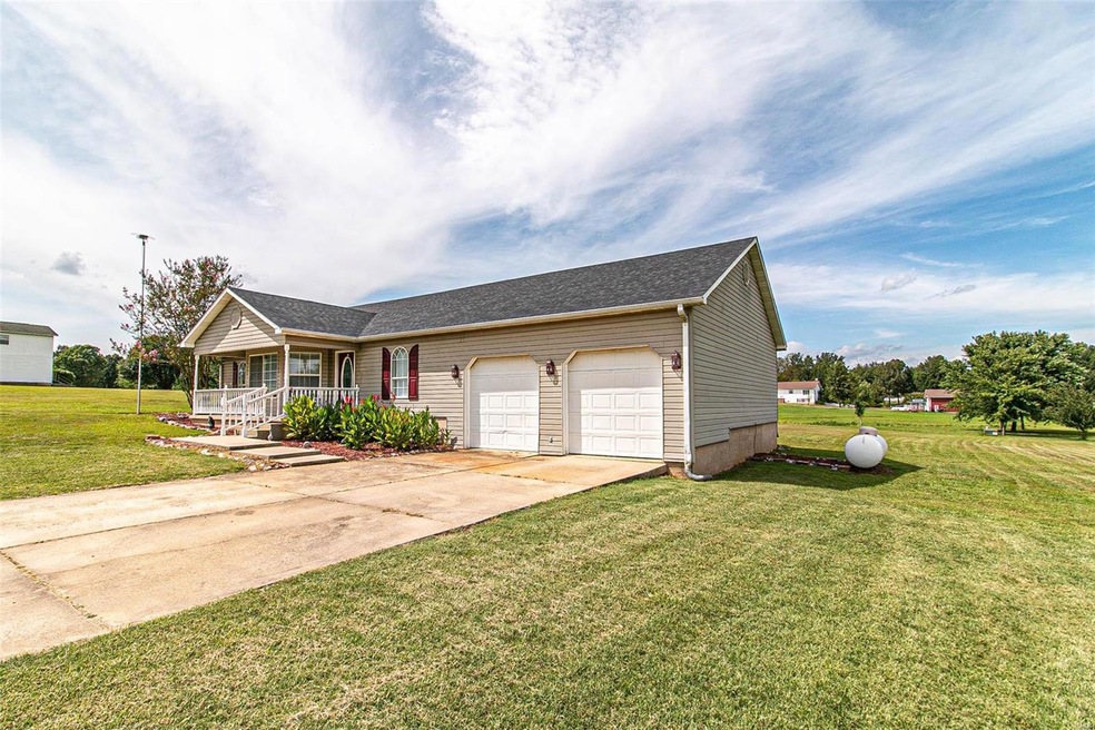 241 Lauren Ln, Poplar Bluff, MO 63901 - photo 1