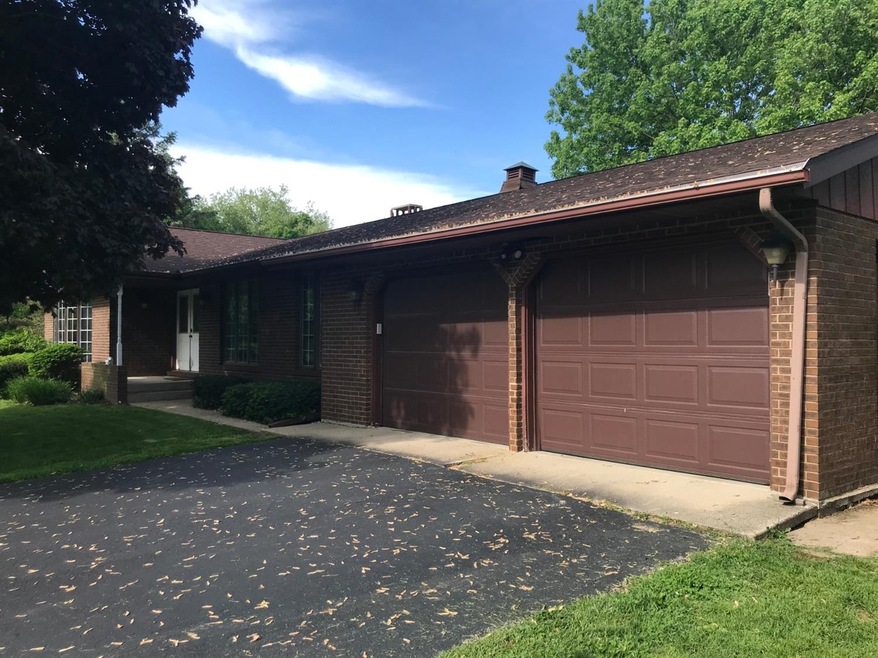 4915 N 425 E, Rolling Prairie, IN 46371 - photo 1