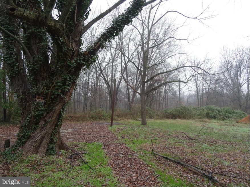 7348 Green Acres Dr, Glen Burnie, MD 21060 - photo 1