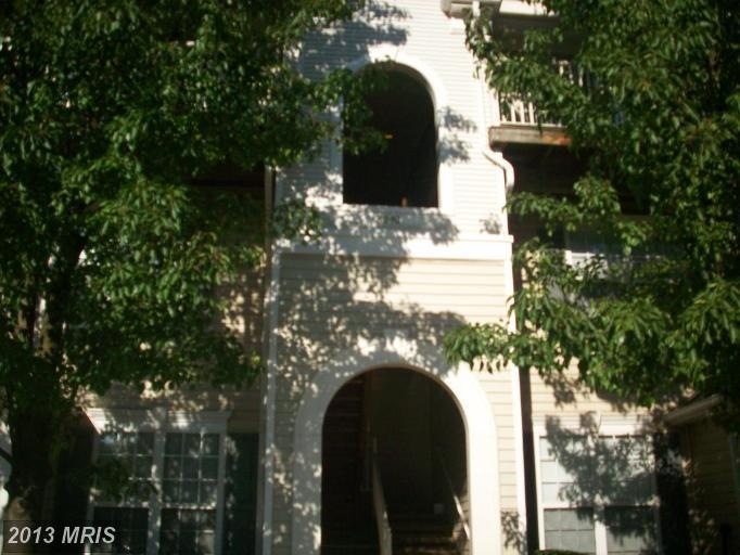 21840 Elkins Terrace unit 301, Sterling, VA 20166 - photo 1