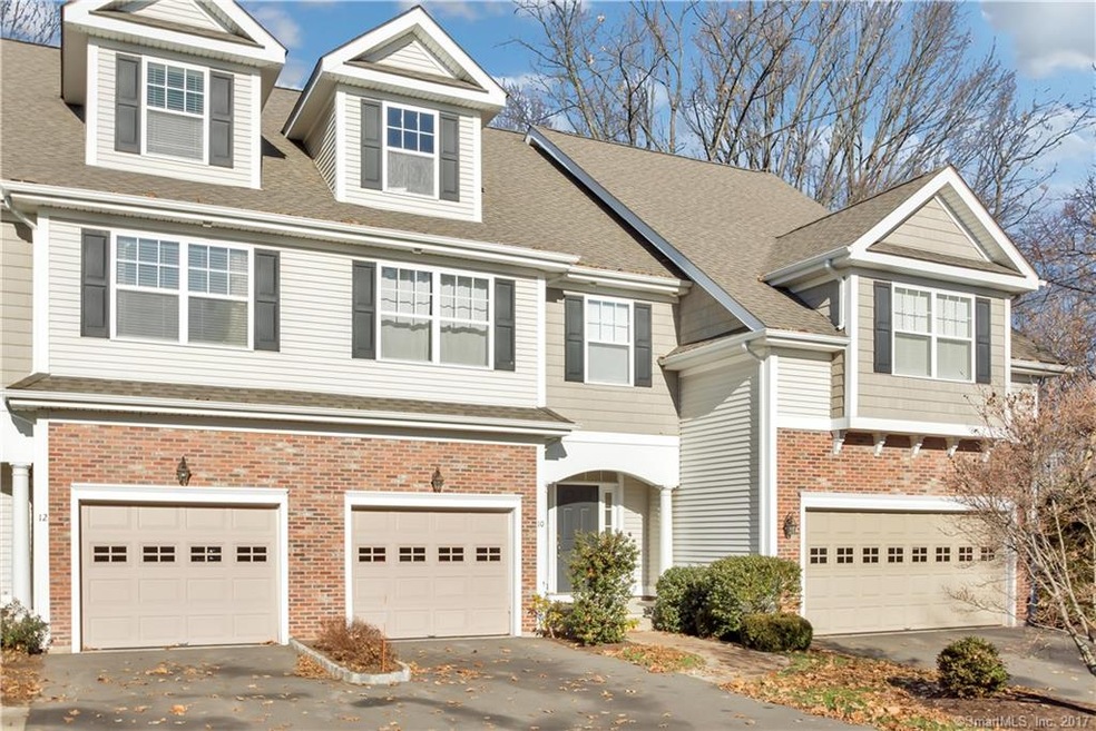 10 Schoolhouse Dr, West Hartford, CT 06110 - photo 1