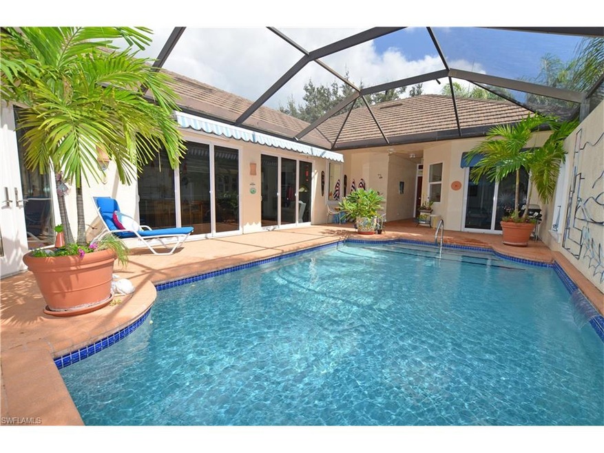 Private Courtyard Pool view to Guest Cabana