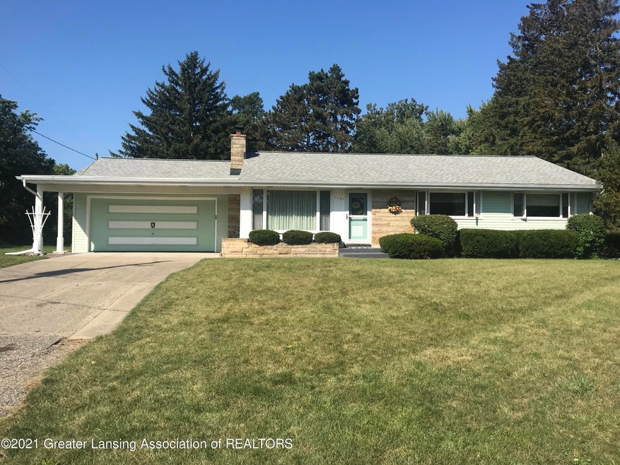 1107 W Thomas L Pkwy, Lansing, MI 48917 - photo 1
