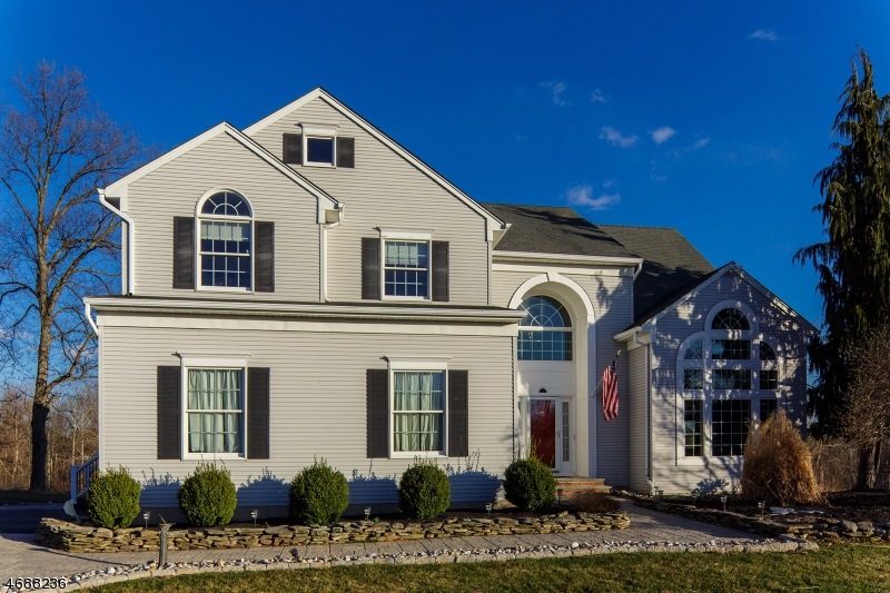 11 Chalfonte Dr, Lebanon, NJ 08833 - photo 1