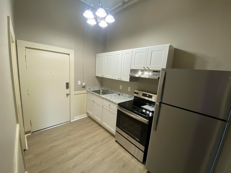 1 Pleasant St unit 315, Claremont, NH 03743 - photo 1